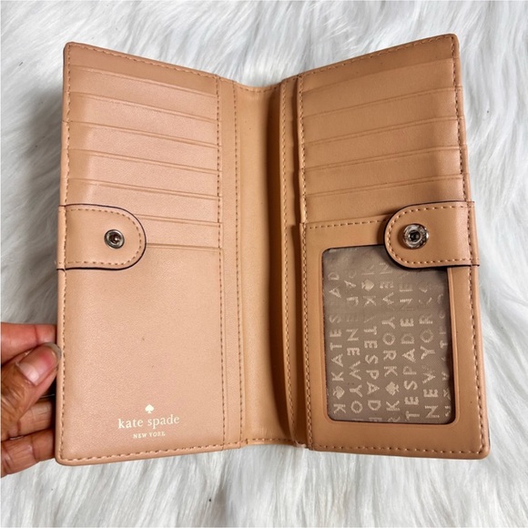 Kate Spade Navy and White Striped Wallet - Picture 4 of 9